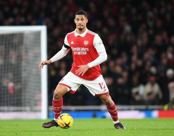 搜狐体育官网首页-稳住争冠基本盘，阿森纳激活萨利巴续约条款